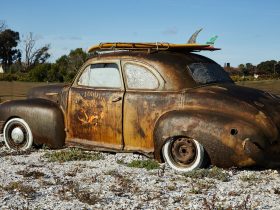 vintage rusty car